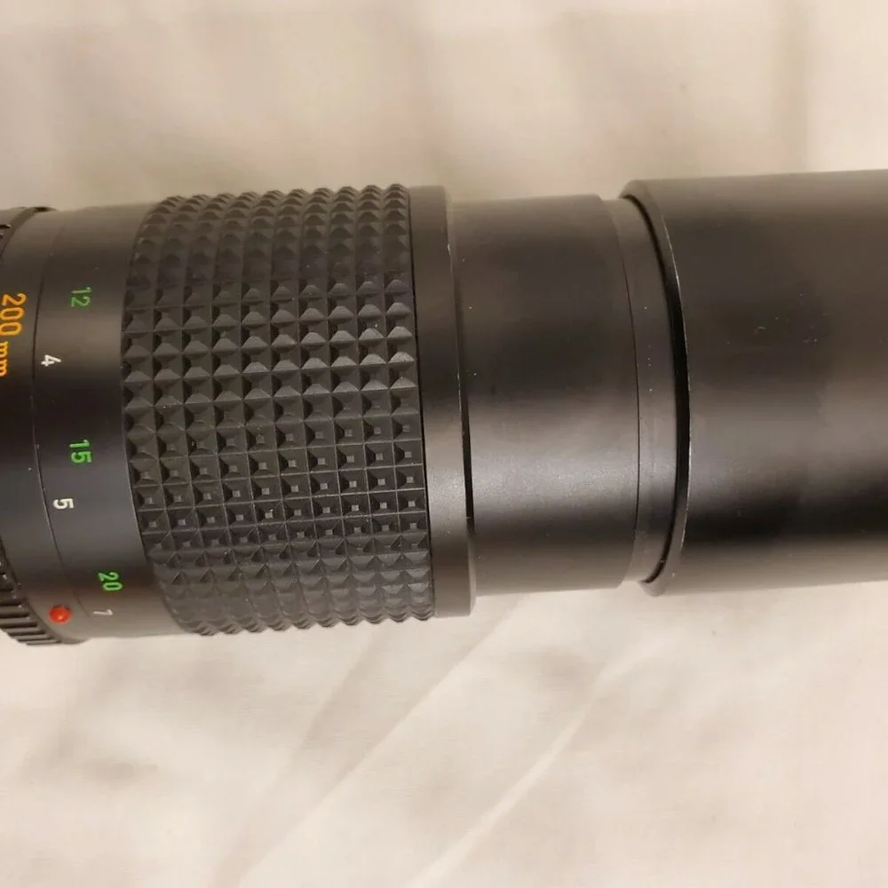 MINOLTA MC TELESCOPING ROKKOR-X 1:4 F=200MM CAMERA LENS 1013688